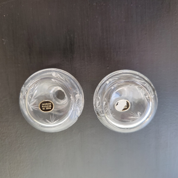 Vintage crystal Pinwheel salt and pepper shakers 🧂| made in western Germany - Picture 8 of 16